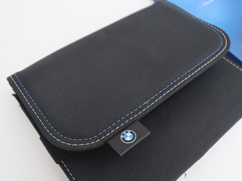 BMW 3-serie 320e Advantage | Panoramadak | Adaptive cruise | LaserLight | Leder | Sportstoelen | Stoelverwarming | Camera | Carplay | Live Cockpit | Sfeerverlichting | Navigatie | Keyless | PHEV | Plug In