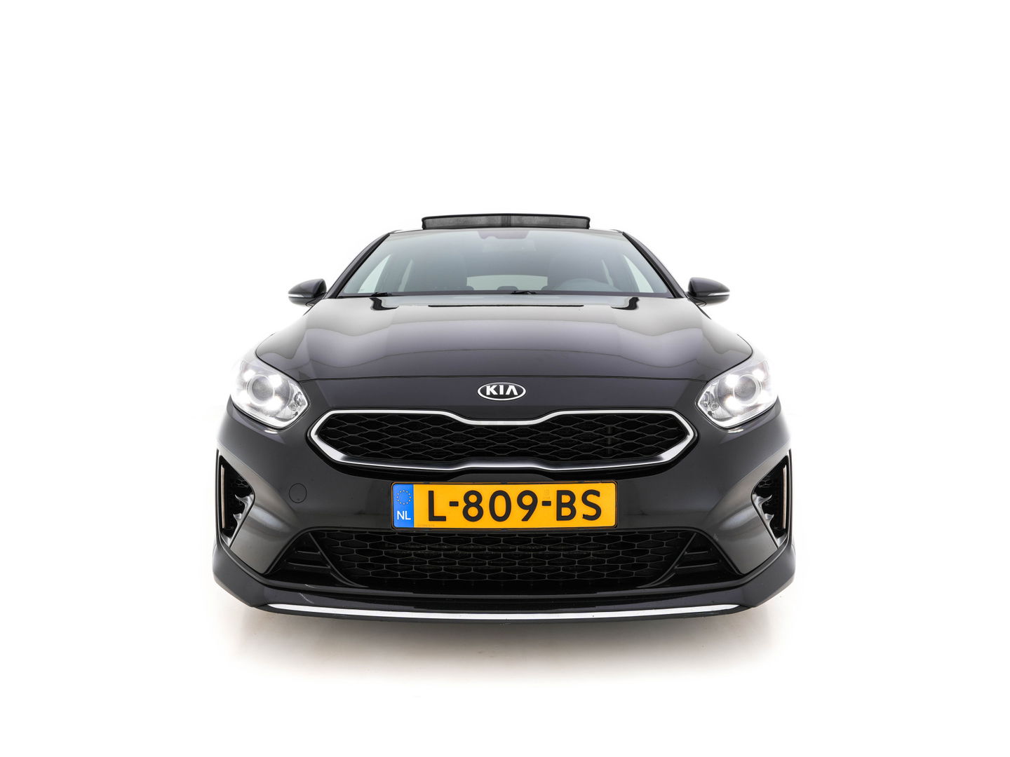 Kia ProCeed 1.5 T-GDi MHEV GT-Line Edition (INCL-BTW) Aut. *PANO | SPORT-SEATS | NAVI-FULLMAP | CAMERA | MICROFIBRE | ECC | SHIFT-PADDLES | PRIVACY-GLASS | LANE-ASSIST | TOWBAR | CARPLAY | PDC | CRUISE | 17''ALU*