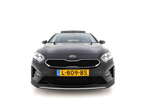 Kia ProCeed 1.5 T-GDi MHEV GT-Line Edition (INCL-BTW) Aut. *PANO | SPORT-SEATS | NAVI-FULLMAP | CAMERA | MICROFIBRE | ECC | SHIFT-PADDLES | PRIVACY-GLASS | LANE-ASSIST | TOWBAR | CARPLAY | PDC | CRUISE | 17''ALU*