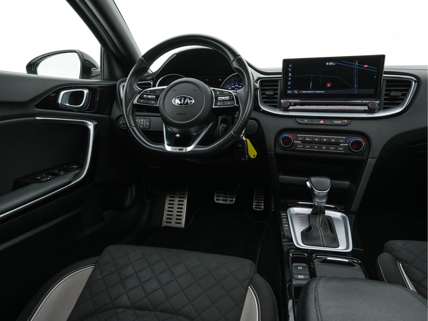 Kia ProCeed 1.5 T-GDi MHEV GT-Line Edition (INCL-BTW) Aut. *PANO | SPORT-SEATS | NAVI-FULLMAP | CAMERA | MICROFIBRE | ECC | SHIFT-PADDLES | PRIVACY-GLASS | LANE-ASSIST | TOWBAR | CARPLAY | PDC | CRUISE | 17''ALU*