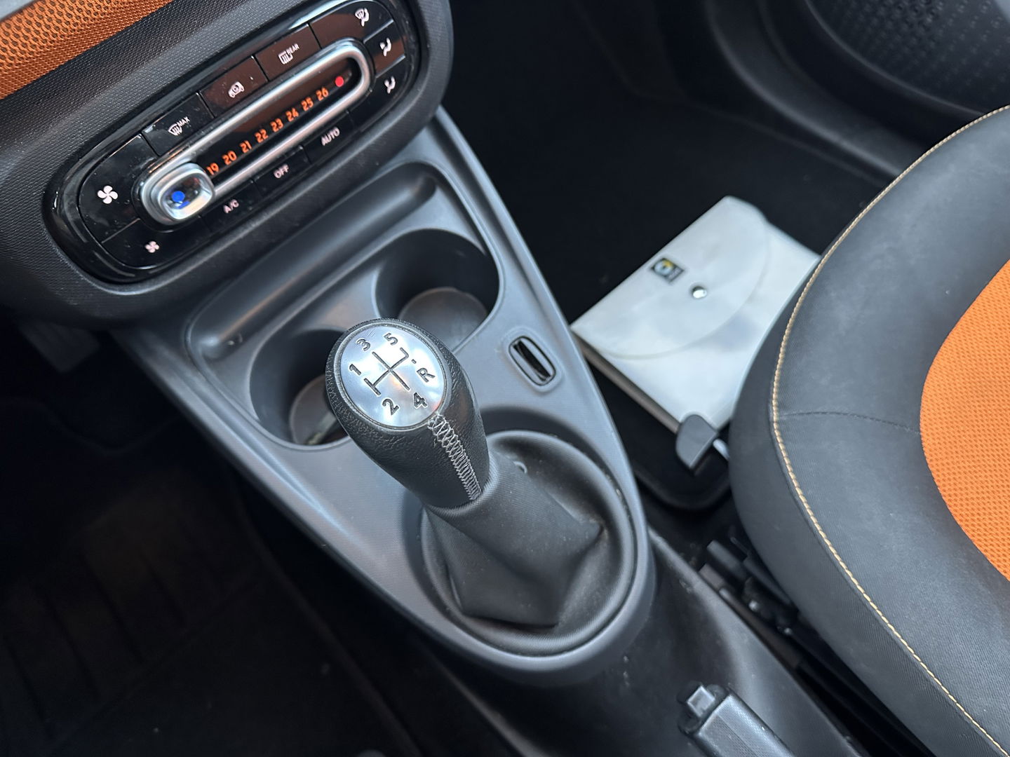 Smart Forfour 1.0 Proxy Cool & Audio Pack *PANO | AIRCO | CRUISE | PDC | HEATED-COMFORTSEATS | 15''ALU*