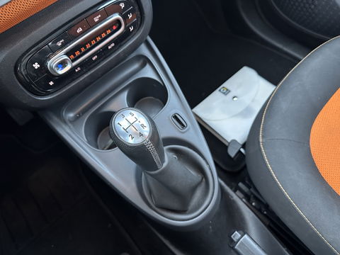 Smart Forfour 1.0 Proxy Cool & Audio Pack *PANO | AIRCO | CRUISE | PDC | HEATED-COMFORTSEATS | 15''ALU*