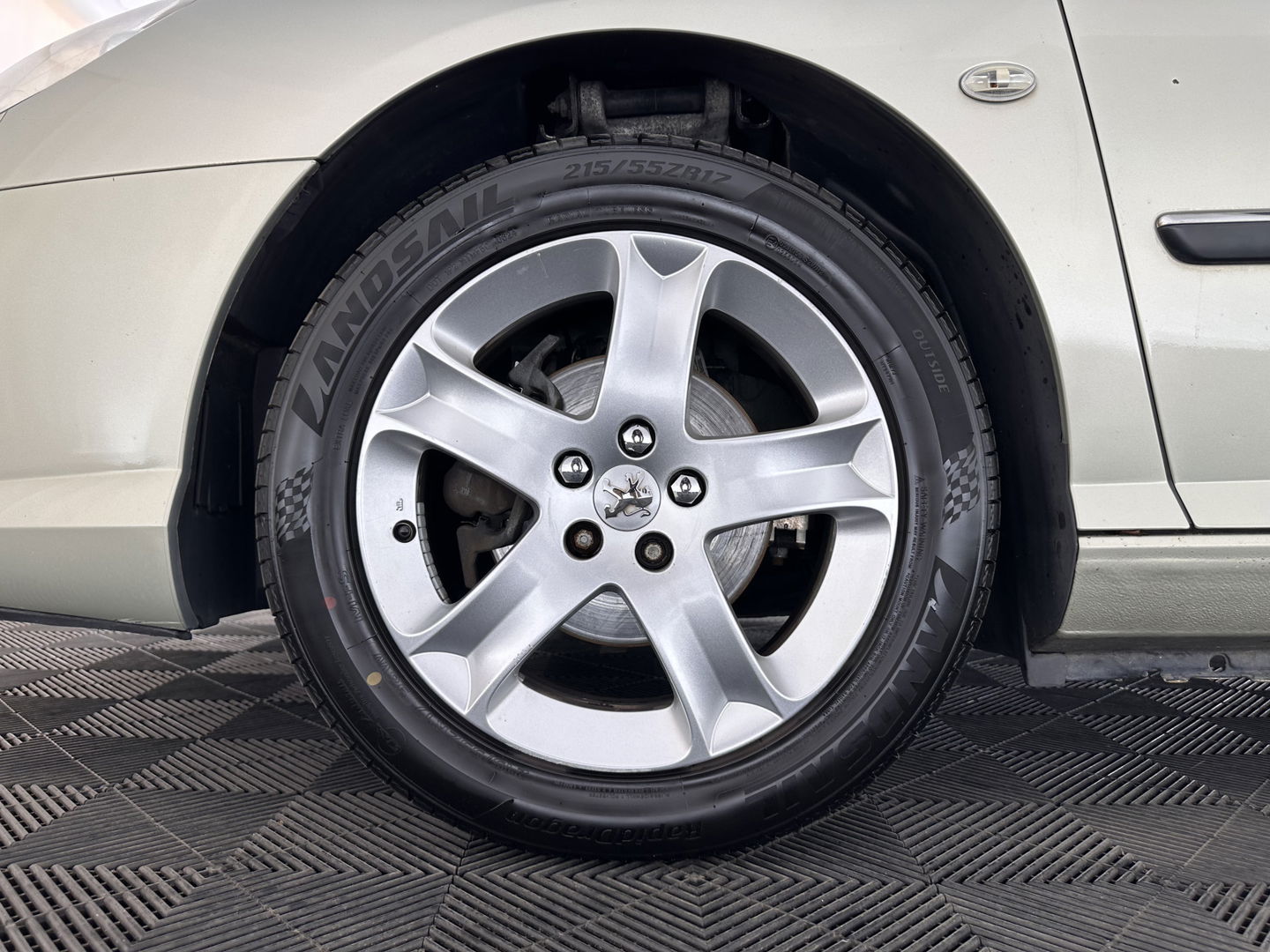 Peugeot 407 2.0-16V XS Navteq Aut. *NAVI | ECC | CRUISE | COMFORT-SEATS | 17"ALU*