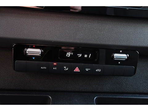 Mercedes-Benz Sprinter 319 V6 3.0 CDI L2H2 PB Edition Marge! 360 Camera, Cruise, Carplay, 3500kg Trekhaak, 10,5'' Mbux, LED, Stoelverwarming, 360 Sensoren, Uniek!