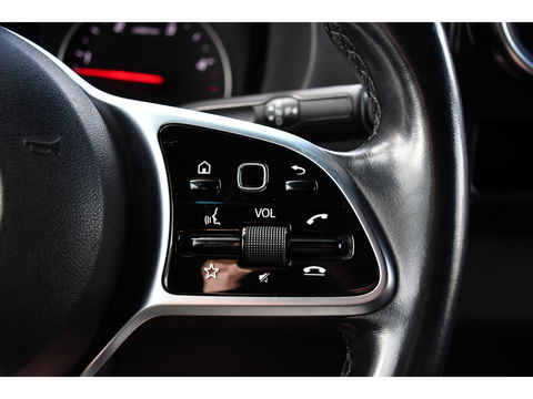 Mercedes-Benz Sprinter 319 V6 3.0 CDI L2H2 PB Edition Marge! 360 Camera, Cruise, Carplay, 3500kg Trekhaak, 10,5'' Mbux, LED, Stoelverwarming, 360 Sensoren, Uniek!