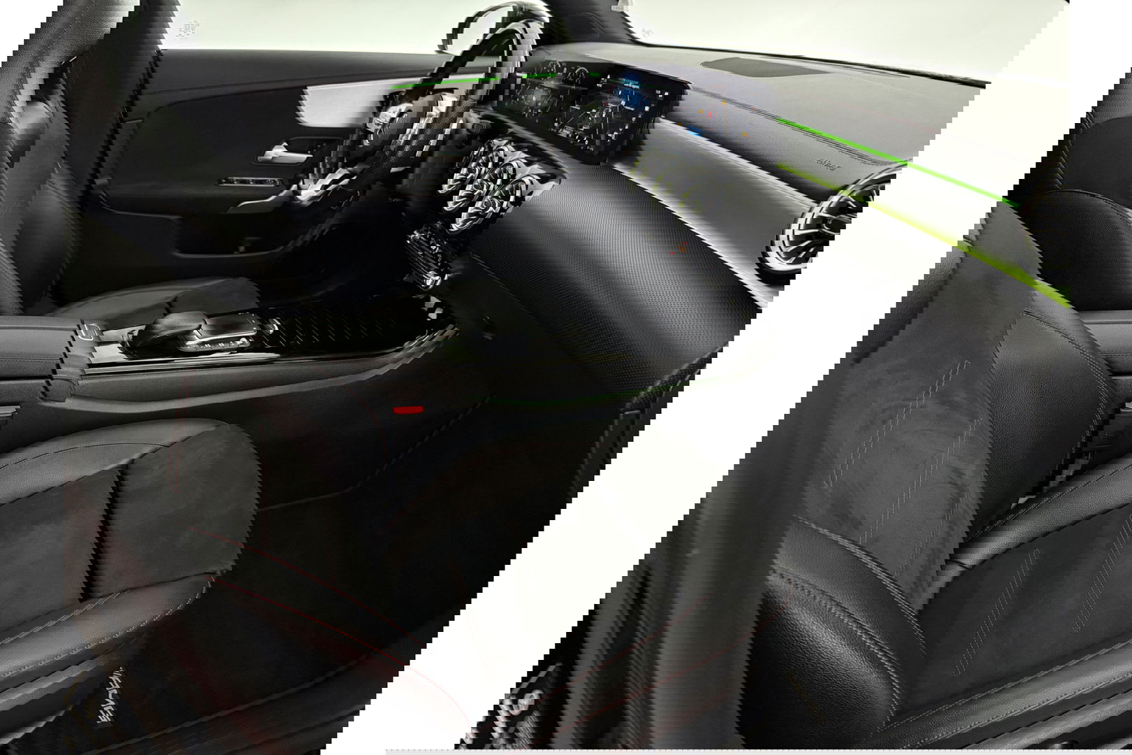 Mercedes-Benz CLA-Klasse 250 e AMG Limited 235PK Pano Sfeer Burmester Camera LED Virtual Memory Navi Clima Cruise PDC 18''LMV
