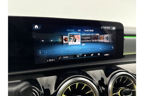 Mercedes-Benz CLA-Klasse 250 e AMG Limited 235PK Pano Sfeer Burmester Camera LED Virtual Memory Navi Clima Cruise PDC 18''LMV