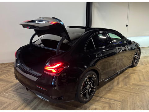 Mercedes-Benz A-Klasse 200 Premium PANO KEYLESS CAM