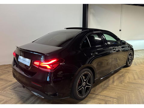 Mercedes-Benz A-Klasse 200 Premium PANO KEYLESS CAM
