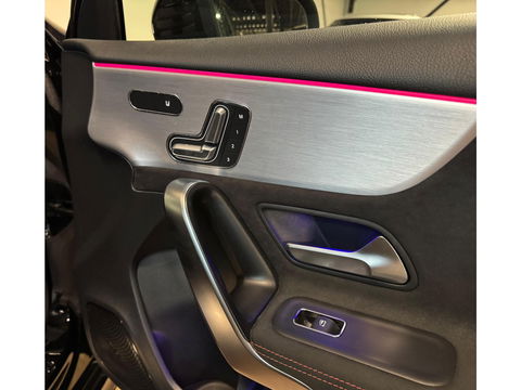 Mercedes-Benz A-Klasse 200 Premium PANO KEYLESS CAM