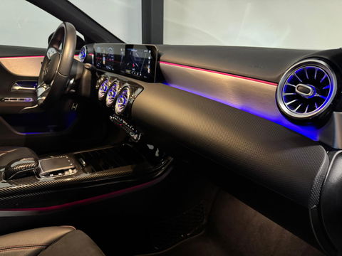 Mercedes-Benz A-Klasse 200 Premium PANO KEYLESS CAM