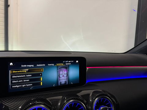 Mercedes-Benz A-Klasse 200 Premium PANO KEYLESS CAM