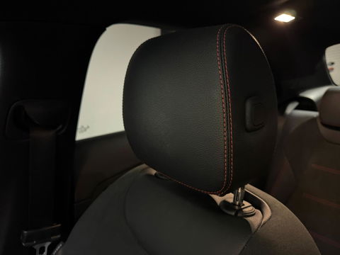 Mercedes-Benz A-Klasse 200 Premium PANO KEYLESS CAM