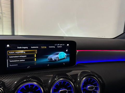 Mercedes-Benz A-Klasse 200 Premium PANO KEYLESS CAM