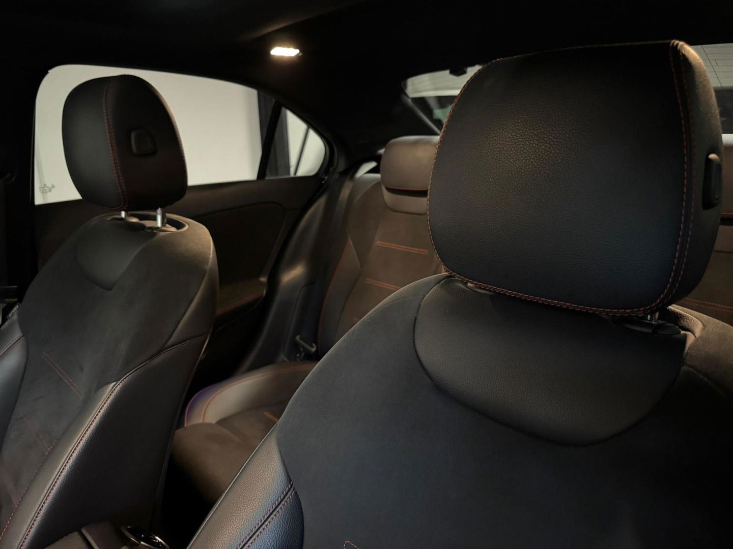 Mercedes-Benz A-Klasse 200 Premium PANO KEYLESS CAM