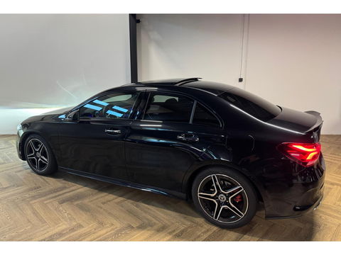 Mercedes-Benz A-Klasse 200 Premium PANO KEYLESS CAM