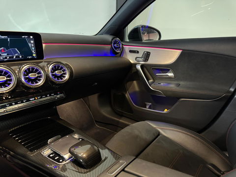 Mercedes-Benz A-Klasse 200 Premium PANO KEYLESS CAM