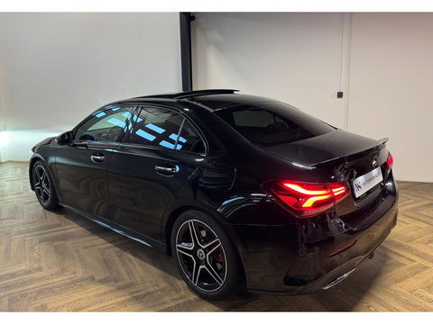 Mercedes-Benz A-Klasse 200 Premium PANO KEYLESS CAM