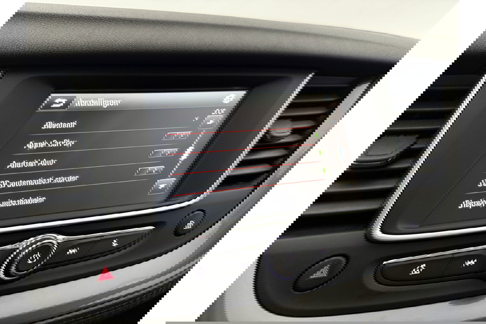 Opel Grandland X 1.2 Turbo Business Executive Clima Carplay LED Navi Cruise PDC 17"LMV Stoel/Stuurverwarming