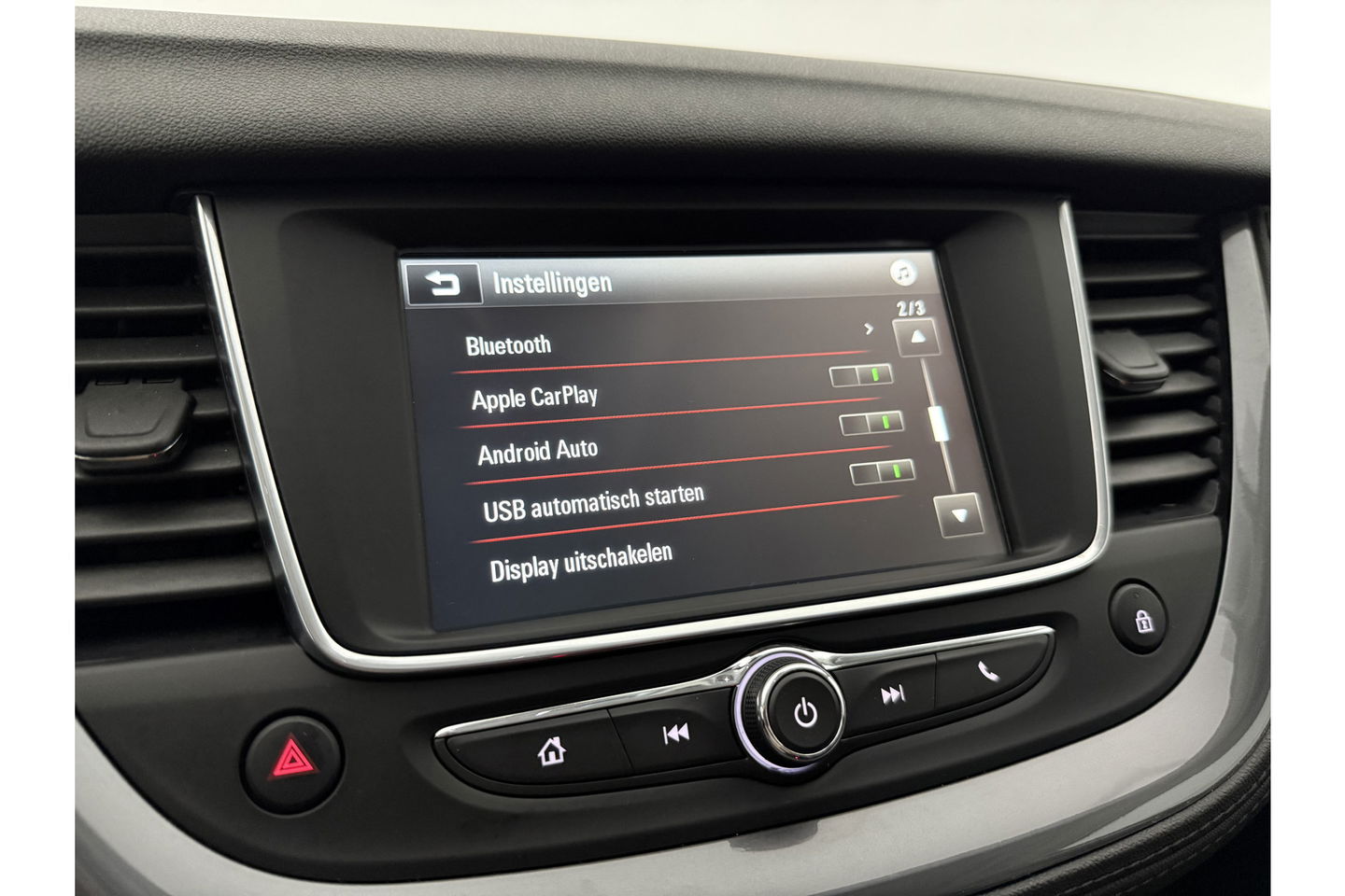 Opel Grandland X 1.2 Turbo Business Executive Clima Carplay LED Navi Cruise PDC 17"LMV Stoel/Stuurverwarming