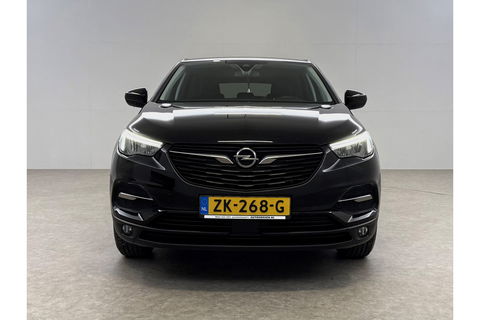 Opel Grandland X 1.2 Turbo Business Executive Clima Carplay LED Navi Cruise PDC 17"LMV Stoel/Stuurverwarming