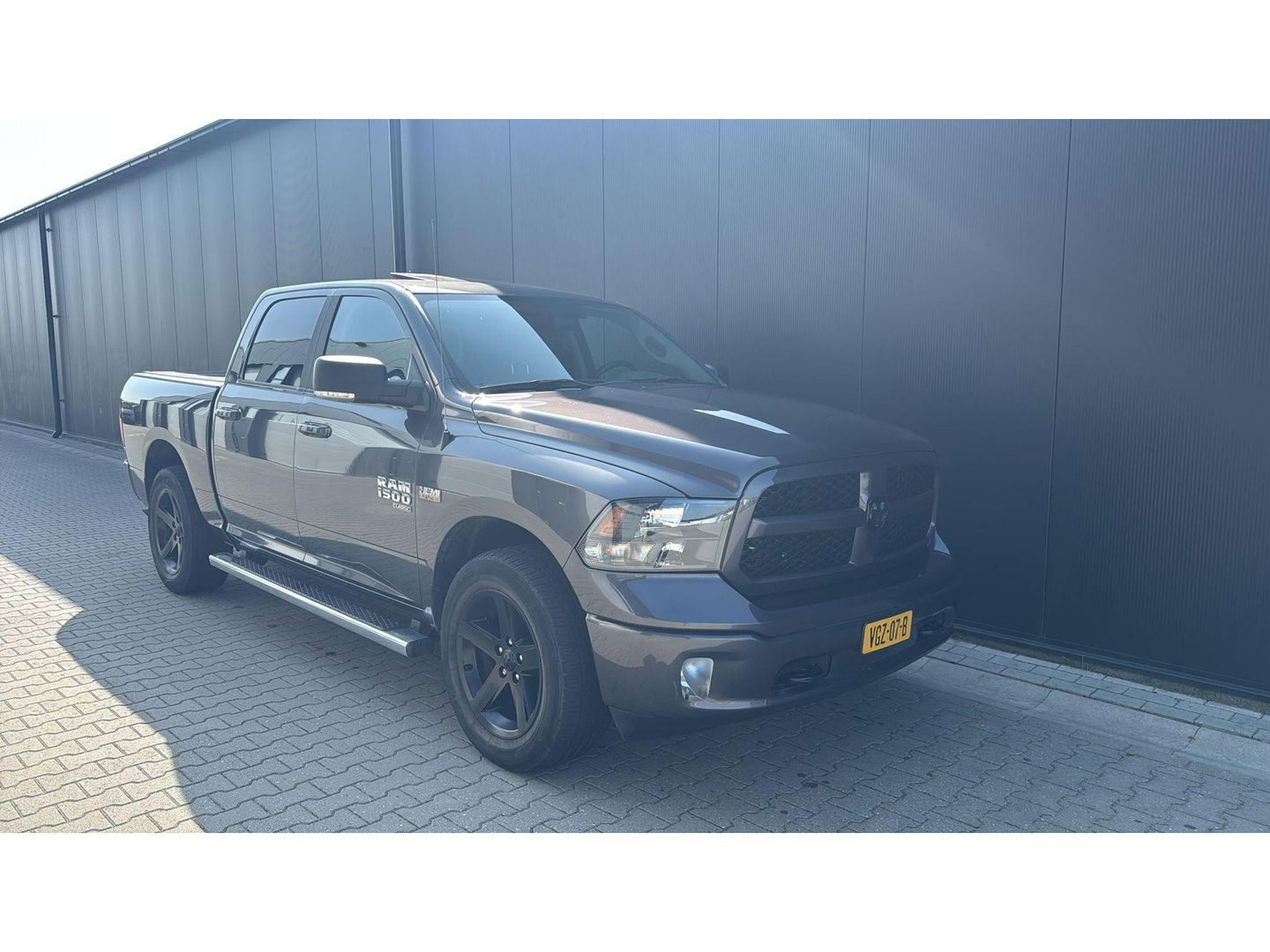 Dodge Ram 1500 5.7 V8 4x4 Crew Cab Big Horn 1e Eigenaar LPG