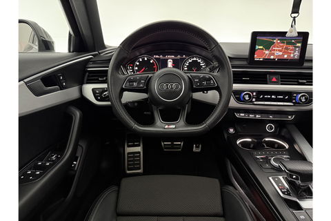 Audi A4 35 TFSI 150PK S-line Pano LED Camera Cruise Clima Navi PDC 18''LMV