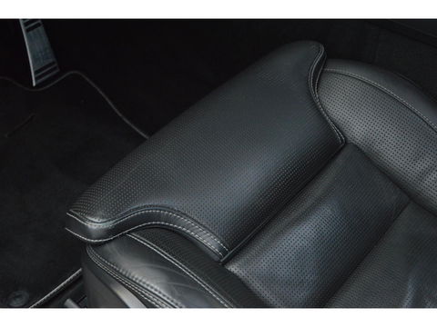 Volvo XC60 T8 Hybride AWD Inscription | Pilot-Assist | Bowers & Wilkins | 360º Camera | Head-Up Display | Stoel ventilatie |