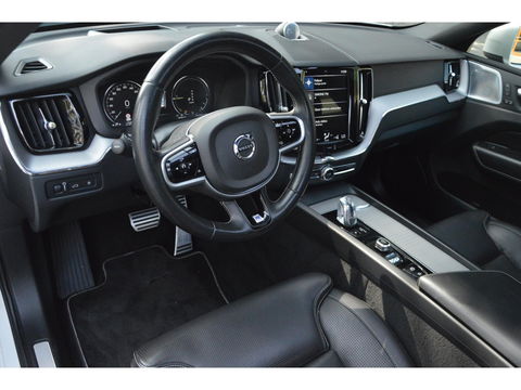 Volvo XC60 T8 Hybride AWD Inscription | Pilot-Assist | Bowers & Wilkins | 360º Camera | Head-Up Display | Stoel ventilatie |