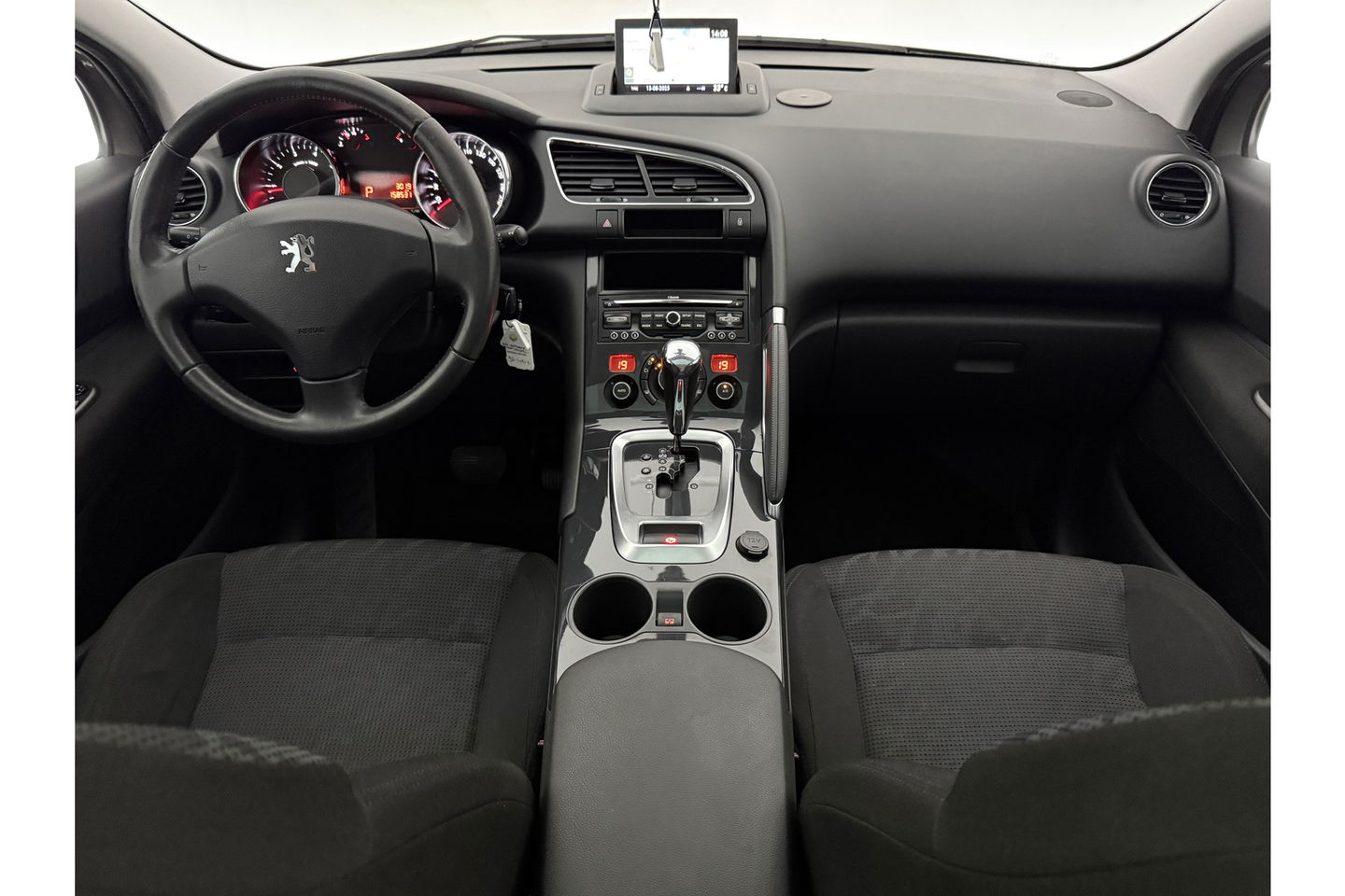 Peugeot 3008 1.6 THP ST | APK tot 03-2026 | 157PK Clima Cruise Trekhaak Navigatie PDC 17"LMV