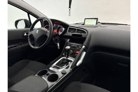 Peugeot 3008 1.6 THP ST | APK tot 03-2026 | 157PK Clima Cruise Trekhaak Navigatie PDC 17"LMV