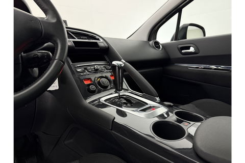 Peugeot 3008 1.6 THP ST | APK tot 03-2026 | 157PK Clima Cruise Trekhaak Navigatie PDC 17"LMV