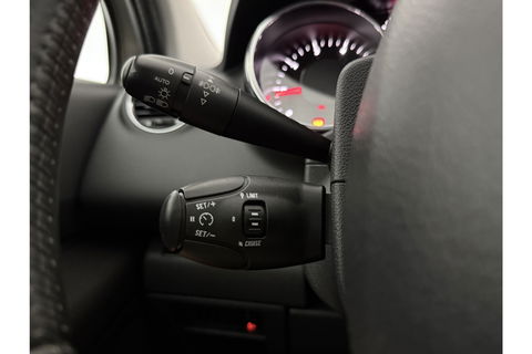 Peugeot 3008 1.6 THP ST | APK tot 03-2026 | 157PK Clima Cruise Trekhaak Navigatie PDC 17"LMV