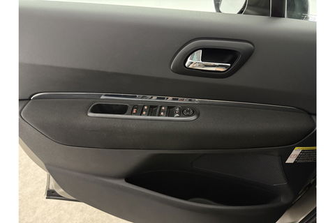 Peugeot 3008 1.6 THP ST | APK tot 03-2026 | 157PK Clima Cruise Trekhaak Navigatie PDC 17"LMV
