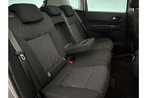 Peugeot 3008 1.6 THP ST | APK tot 03-2026 | 157PK Clima Cruise Trekhaak Navigatie PDC 17"LMV