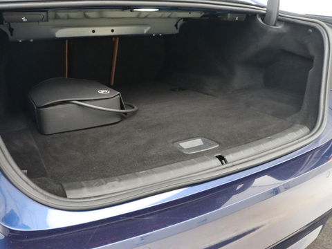 BMW 5 Serie 530e iPerformance | Leder | Stoelverwarming | Sfeerverlichting | Full LED | Navigatie | Parkeerhulp | Sportstoelen | Cruise control | PHEV | Plug In