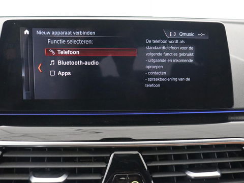 BMW 5 Serie 530e iPerformance | Leder | Stoelverwarming | Sfeerverlichting | Full LED | Navigatie | Parkeerhulp | Sportstoelen | Cruise control | PHEV | Plug In