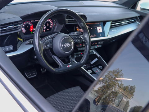 Audi A3 Sportback 30 TFSI S edition Aut. | 2x S Line | Matrix LED | Navigatie