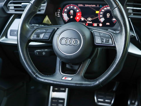 Audi A3 Sportback 30 TFSI S edition Aut. | 2x S Line | Matrix LED | Navigatie