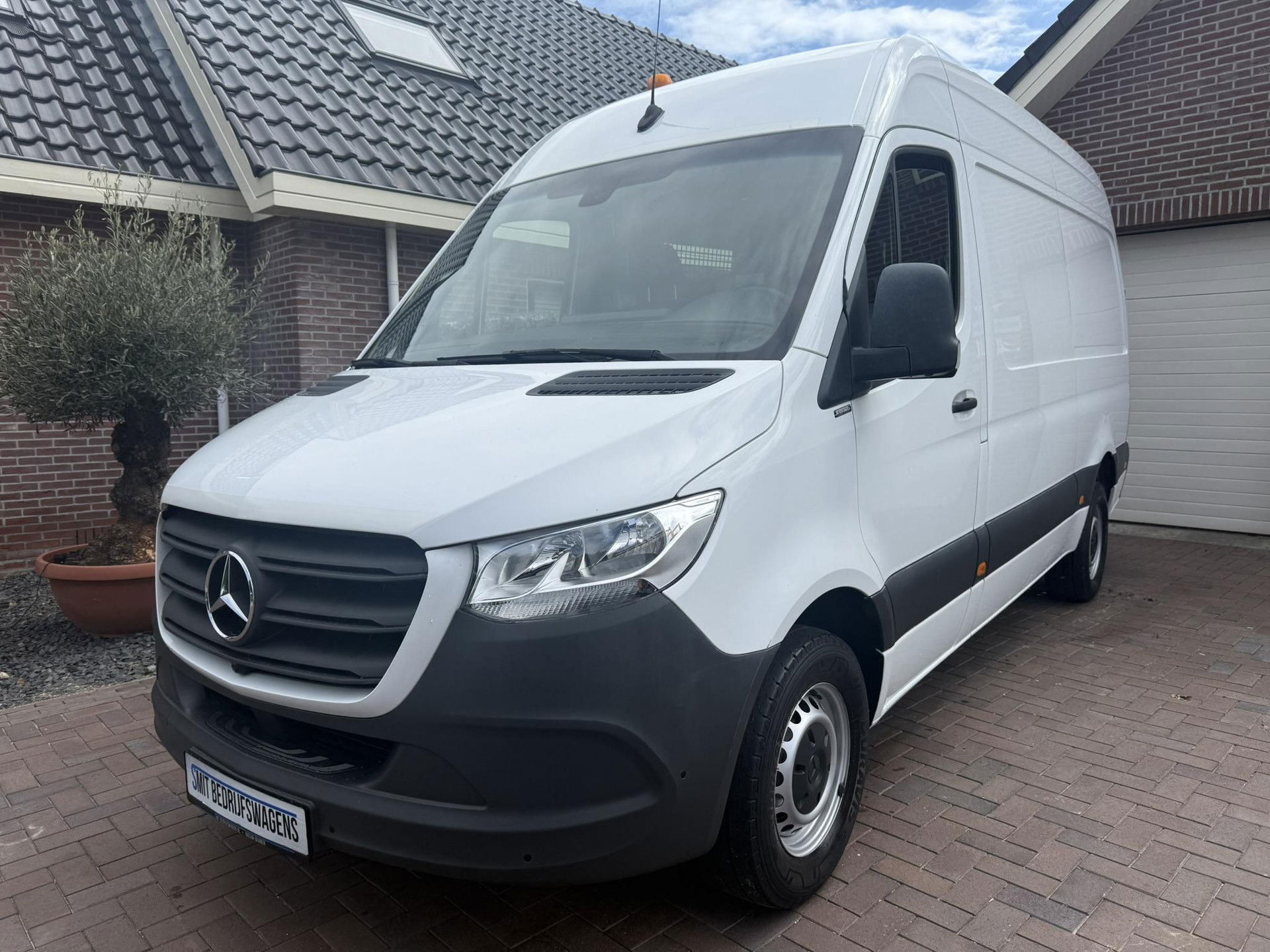 Mercedes-Benz Sprinter 314 2.2 CDI L2H2 Bott serviceauto victron trekhaak
