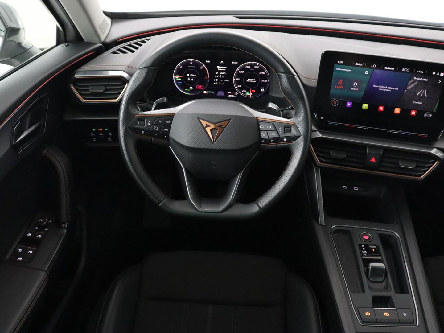 CUPRA Formentor 1.4 e-Hybrid | Carplay | Camera | Adaptive cruise | Stuurverwarming | Sportstoelen | Keyless | Sfeerverlichting | Full LED | PHEV | Plug In