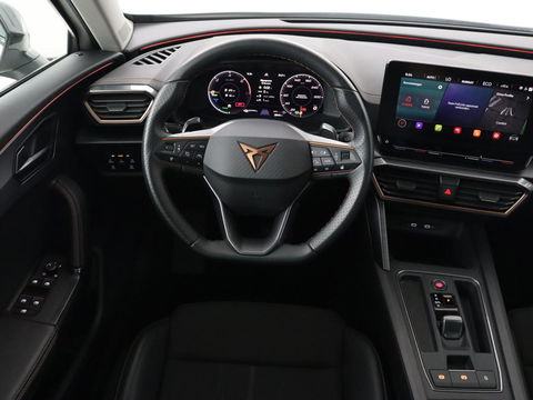 CUPRA Formentor 1.4 e-Hybrid | Carplay | Camera | Adaptive cruise | Stuurverwarming | Sportstoelen | Keyless | Sfeerverlichting | Full LED | PHEV | Plug In