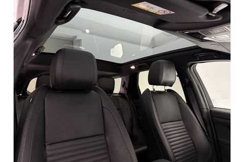Land Rover Discovery P300e 1.5 R-Dynamic HSE 254PK Pano Memory ACC Camera Carplay Clima Leder LED Trekhaak Virtual Navi PDC 20"LMV