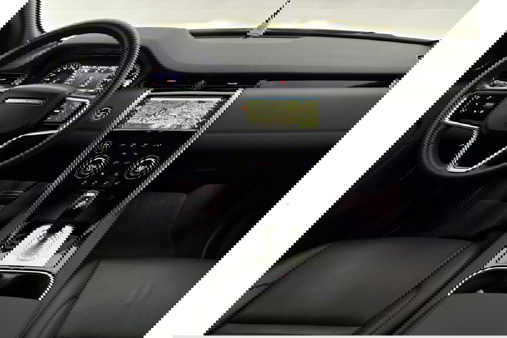 Land Rover Discovery P300e 1.5 R-Dynamic HSE 254PK Pano Memory ACC Camera Carplay Clima Leder LED Trekhaak Virtual Navi PDC 20"LMV