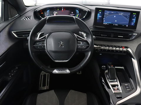 Peugeot 3008 1.6 HYbrid 225 GT | Panoramadak | Trekhaak | Stoelverwarming | Adaptive cruise | Camera | Leder/Alcantara | Focal Sound | Navigatie | Keyless | Full LED | PHEV | Plug In