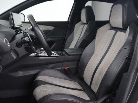 Peugeot 3008 1.6 HYbrid 225 GT | Panoramadak | Trekhaak | Stoelverwarming | Adaptive cruise | Camera | Leder/Alcantara | Focal Sound | Navigatie | Keyless | Full LED | PHEV | Plug In