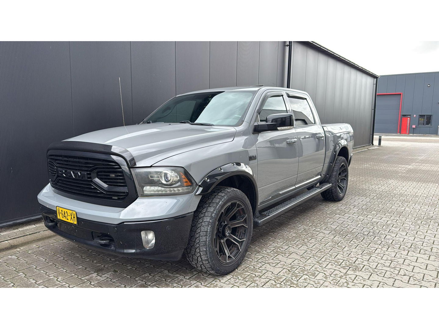 Dodge Ram 1500 5.7 V8 4x4 Crew Cab 5'7 Limited