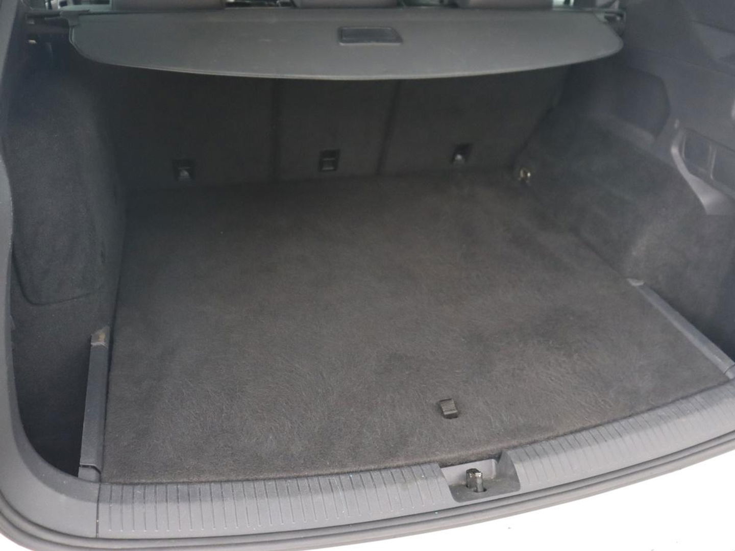 SEAT Tarraco 1.4 TSI e-Hybrid PHEV Xcellence | Trekhaak | Stoelverwarming | Adaptive cruise | Carplay | Camera | Navigatie | Keyless | Achterbankverwarming | Plug In