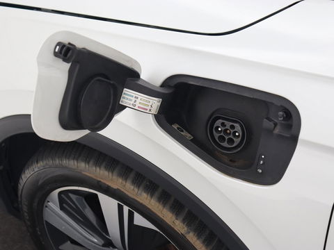 SEAT Tarraco 1.4 TSI e-Hybrid PHEV Xcellence | Trekhaak | Stoelverwarming | Adaptive cruise | Carplay | Camera | Navigatie | Keyless | Achterbankverwarming | Plug In