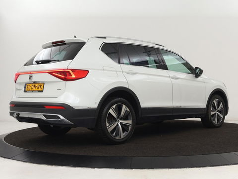 SEAT Tarraco 1.4 TSI e-Hybrid PHEV Xcellence | Trekhaak | Stoelverwarming | Adaptive cruise | Carplay | Camera | Navigatie | Keyless | Achterbankverwarming | Plug In